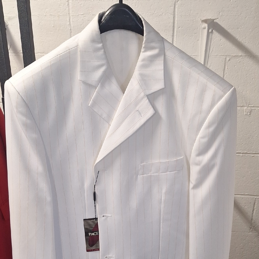 Elegant White Pinstripe Men's Suit